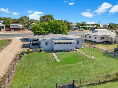 1 / 10 Don Street, Bowen
