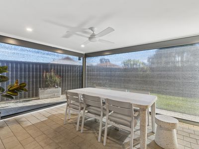 16 Pebley Way, Aveley