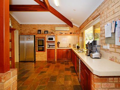 2 Scaffell Gardens, Carine