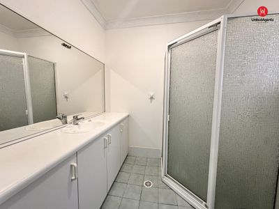 21 Aukane Street, Green Valley