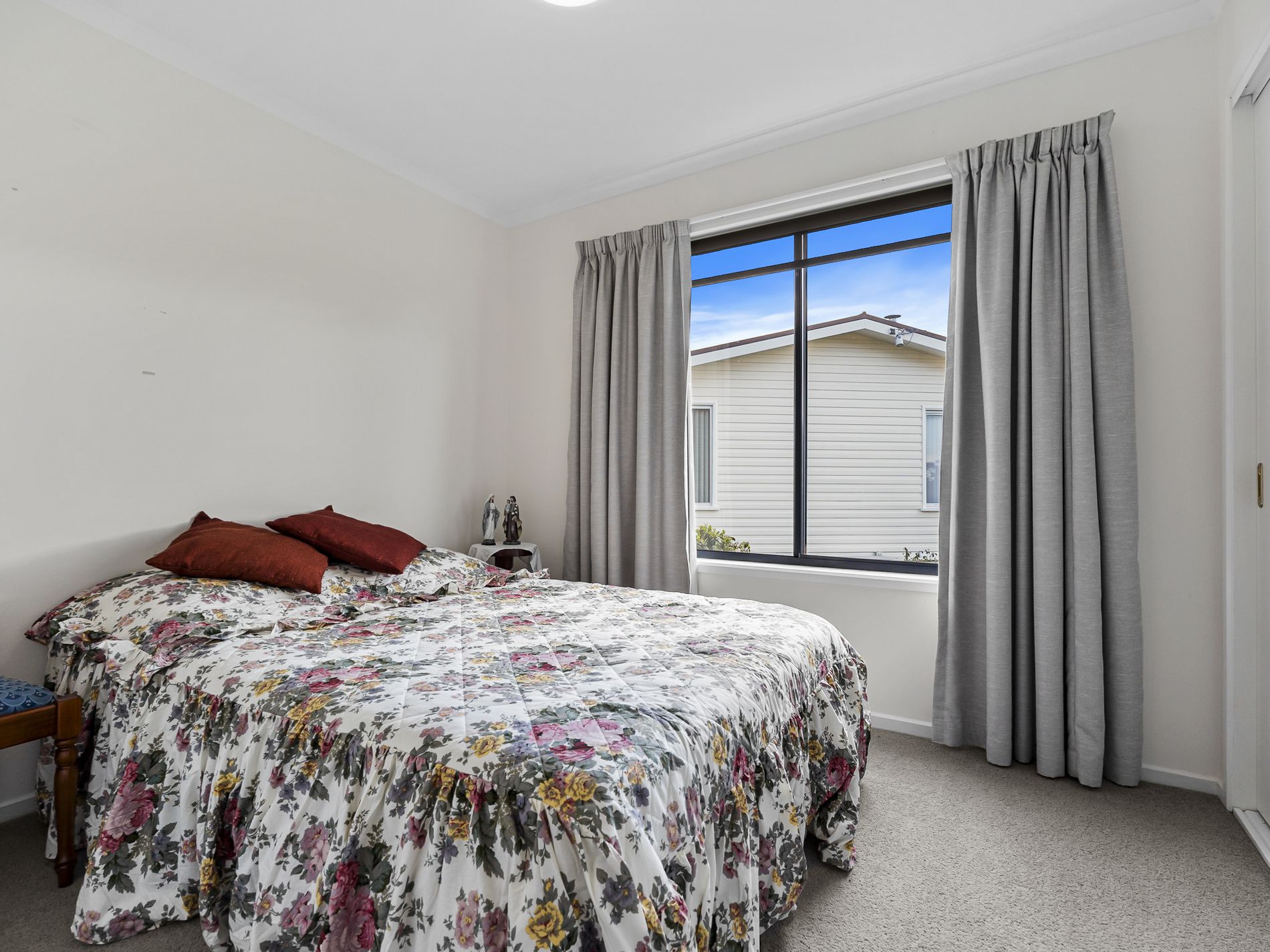 14 Harveytown Road, Dover