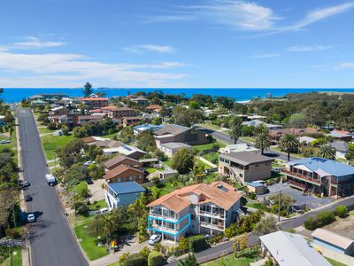 2 / 4 Montague Street, Narooma