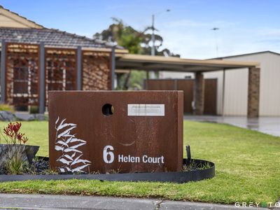 6 Helen Court, Melton West