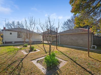 12 Bruce Street, Queanbeyan