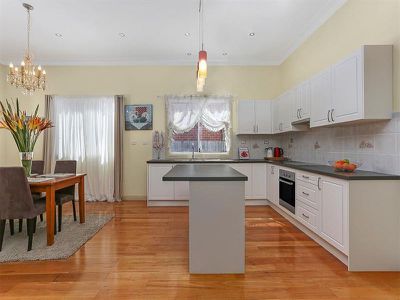 27 Hirst St, Arncliffe