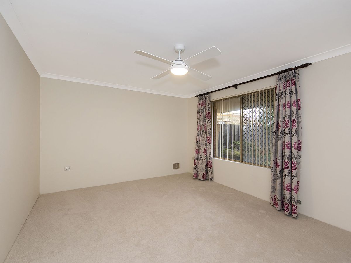 57 / 2 THEAKSTON GREEN, Leeming, Leeming - Thumbnail 4