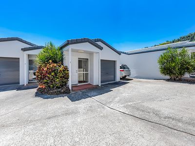 2 / 12-18 Eshelby Drive, Cannonvale