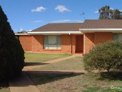 2 / 34 Cunningham Street, Dubbo