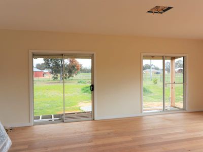 12 Farrah Place, Avenel