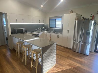 18-20 Premier Drive, Kingaroy