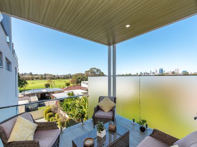 5/172 Loftus Street, North Perth