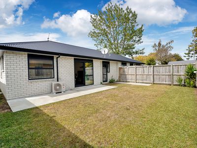 2 / 11 Forster Avenue, Hillcrest
