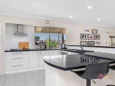 15 Sunset Grove, Canning Vale