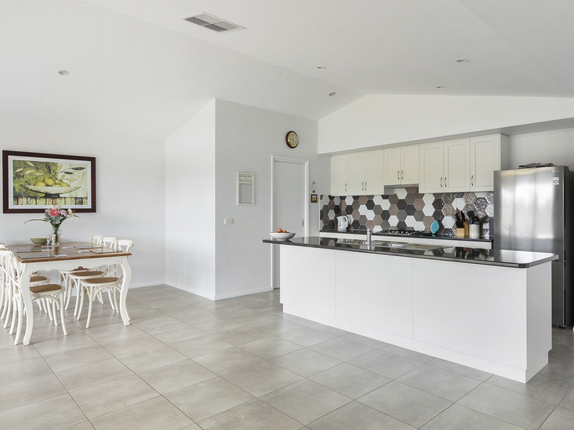 1192 Seymour-avenel Rd, Mangalore