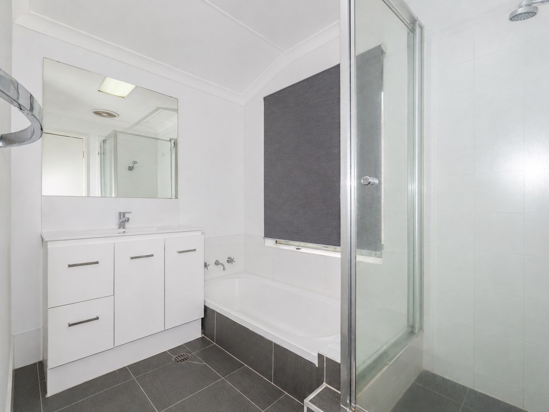 14 Lisbon Way, Seville Grove