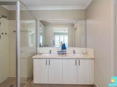 6 Brassie Terrace, Yanchep