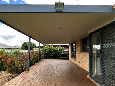 8 Bellbird Way, Dubbo