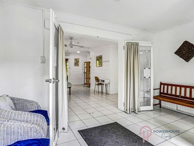 5 / 19 Veivers Road, Palm Cove
