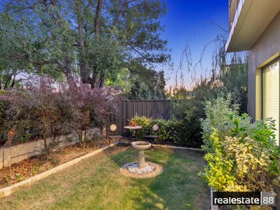 1 / 38 Comer Street, Como