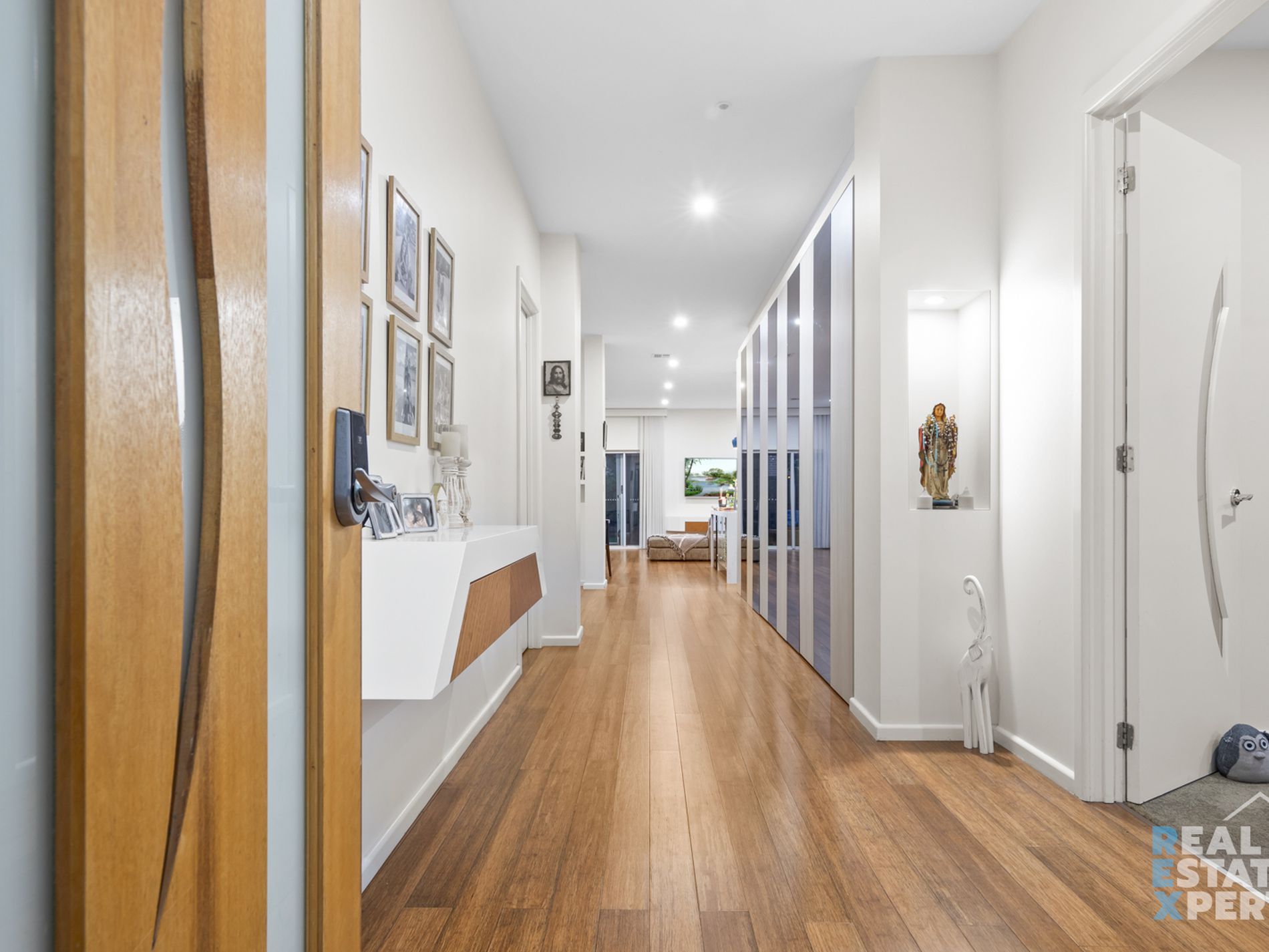 9 Springleaf Avenue, Clyde North