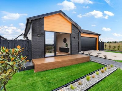 51 Emerald Avenue, Karaka