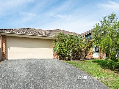8 Treeline Place, Durack