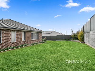 3 Oak Farm Road, Calderwood