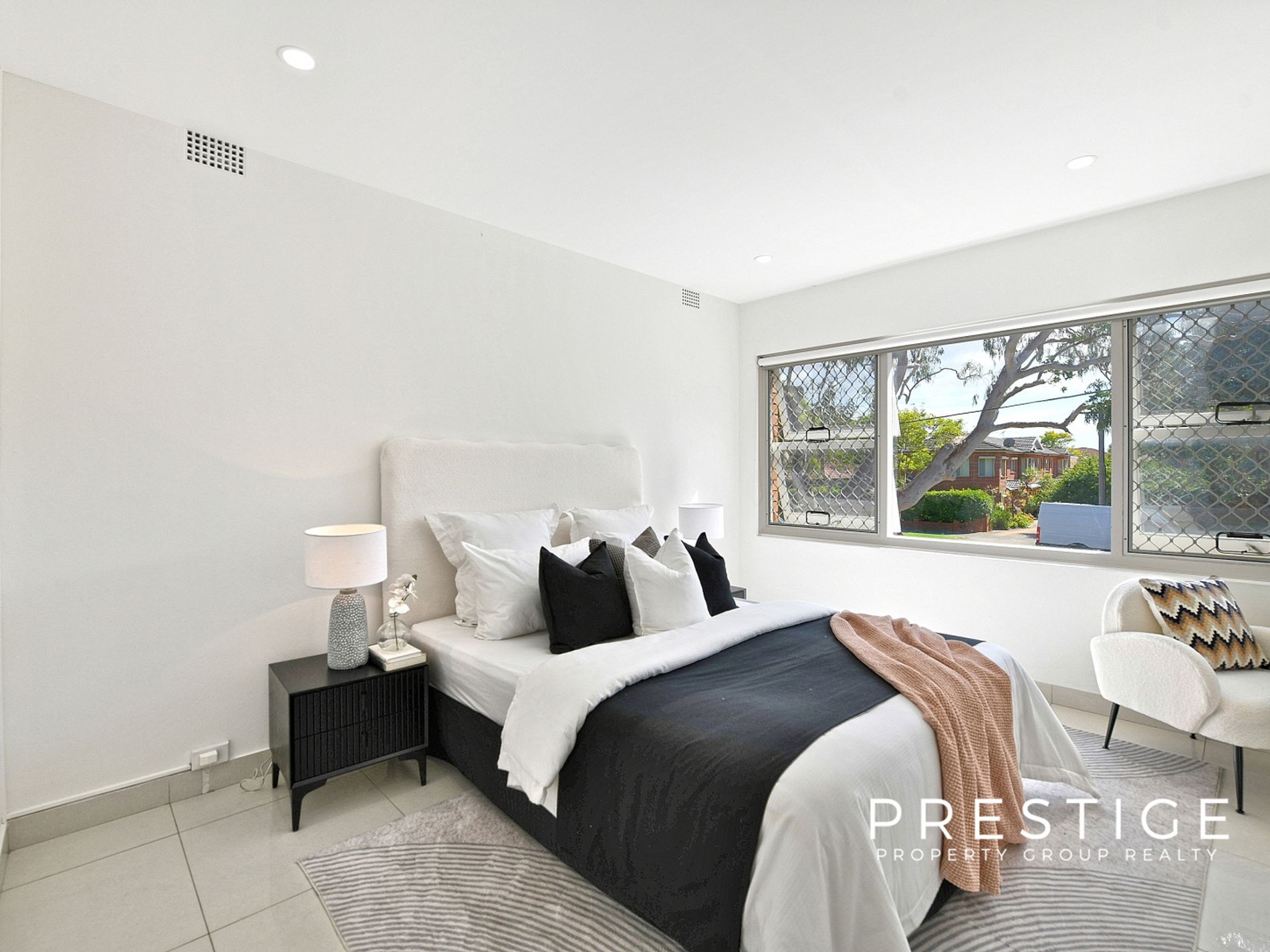 2 / 10 Dunmore Street North, Bexley