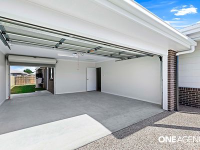16 Grassbird Circuit, Wondunna