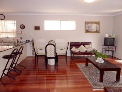 1 / 45 Robertson St, Kogarah