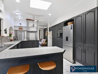 28 Maple Street, Holloways Beach