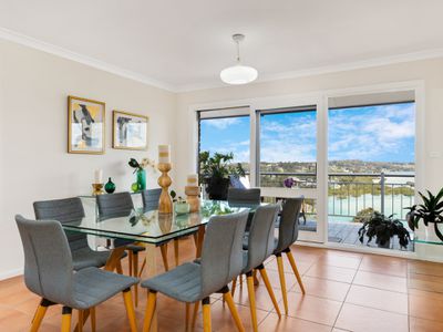 11 Hillcrest Avenue, North Narooma