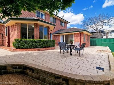 19 Downing Street, Epping