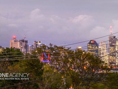 9 / 2 Kirkland Avenue, Coorparoo