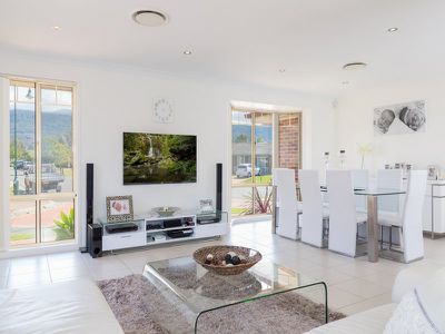 19 Silverwood Place, Horsley