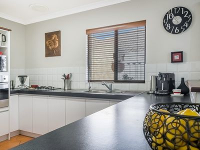 19 Estcourt Road, Redcliffe