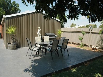 168 Wren street, Longreach