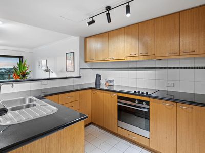 39 / 122 Mounts Bay Road, Perth