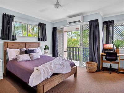 12 / 3 Quetta Close, Manoora