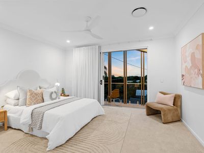6 Primrose Parade, Wynnum West