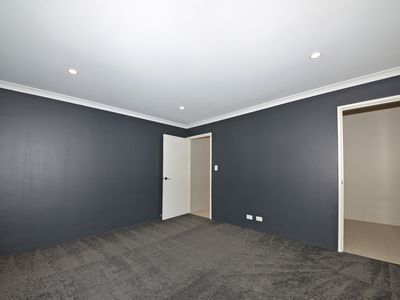 27 Nullagine Road, Banksia Grove