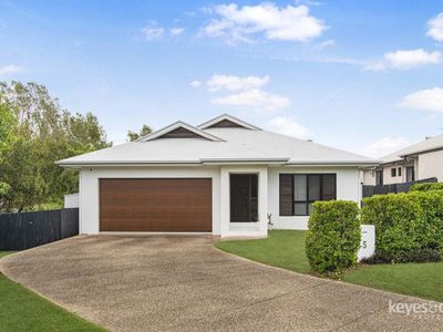 5 Outlook Crescent, Douglas