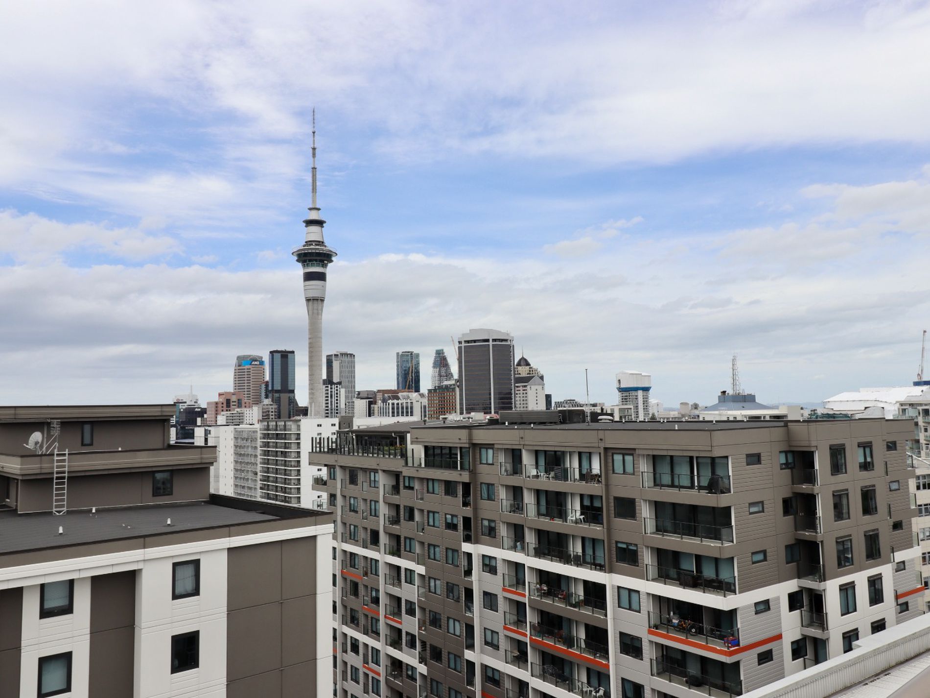1301 / 15 Union st, City Centre