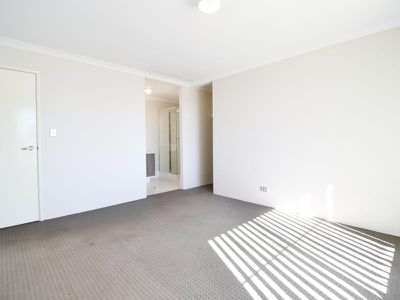 8 Larkfield Ridge, Baldivis