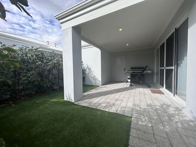 40B Katanning Street, Bayswater