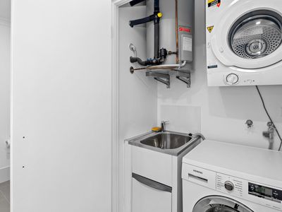 80 / 18 Wellington Street, East Perth