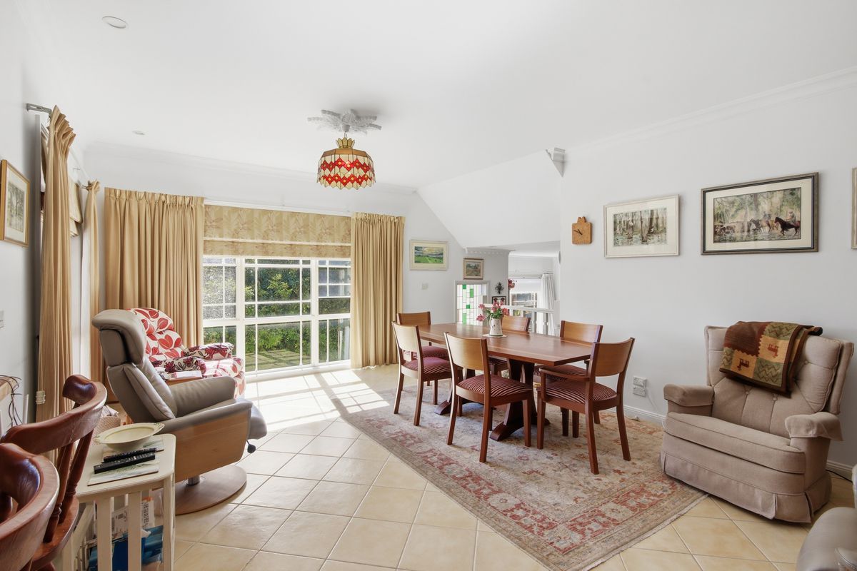 5 Lonsdale Parade, Dalmeny