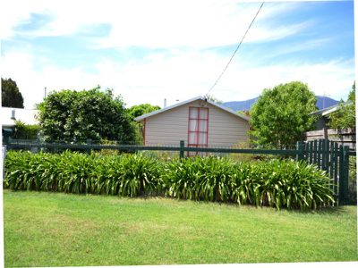 41 Freeburgh Avenue , Mount Beauty