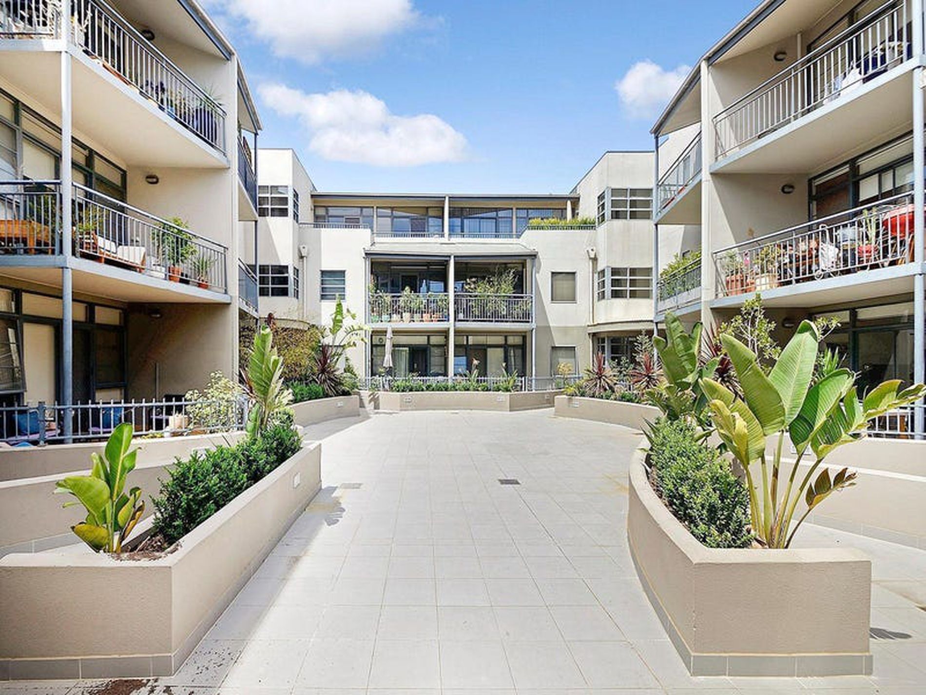40 / 62 Wellington Street, St Kilda
