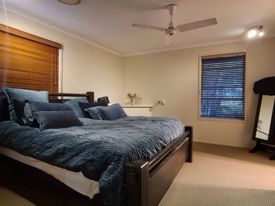9 Essex Close, Springwood